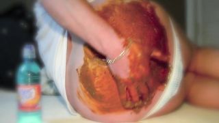 Scat Play with Hot Bottle