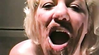 Fat mature drinking a mix of scat