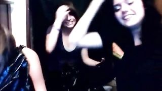 Three cam girls puking together