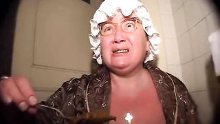 Mature fatty loves scat sex