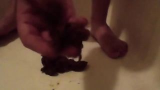 Slowly smearing shit on her feet