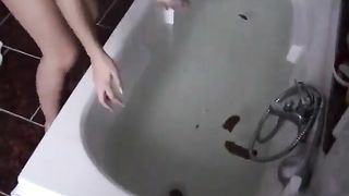 Big floater in bathtub