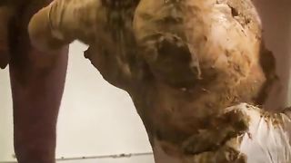 Blonde wife smears shit on her tits during head