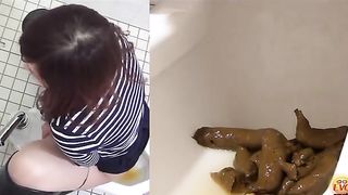 Huge pile of poop from petite Japanese girl
