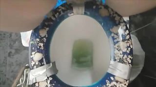 European sluts gives head and get piss in mouth