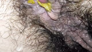 Hairy Pakistani babe shitting in close up