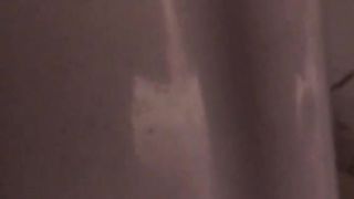 Sound of a girl pooping