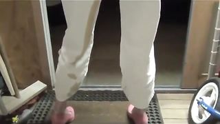 Liquid shit in white pants