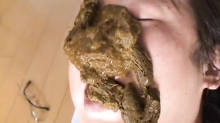 Hot Japanese scat mistress