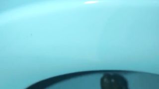 Slow motion shitting