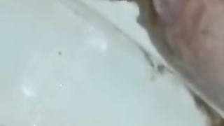 Shitting while farting by mistake