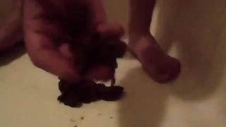 Chubby babe playing with her poop