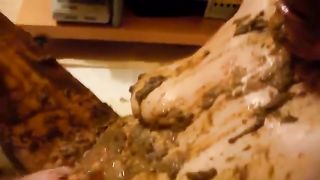 Incredible scat mature woman