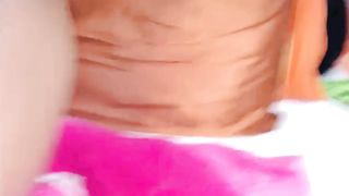 Hairy ebony camgirl shitting