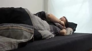 Pregnant girl woke up to poop