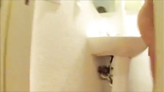Quick shit in toilet