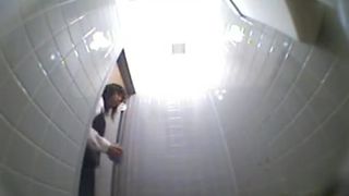 Hot Japanese girls caught shitting