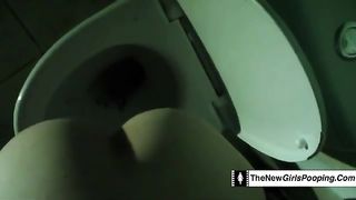 Brunette college teen shitting