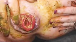 Scat mature masturbation