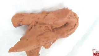 Charming Japanese girls shitting