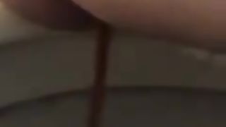 She records her ass in close up