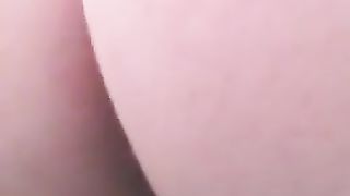 Bubble butt slut shitting
