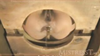 Talking dirty while pooping