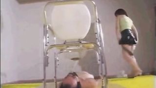 This is one lucky scat slave