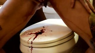 masturbating while on period