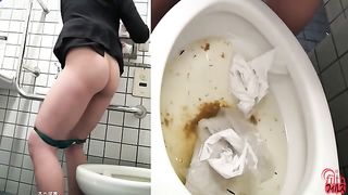 She can't flush poop