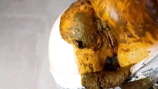 She just filled her yoga pants