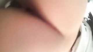 Milf with amazing body shitting