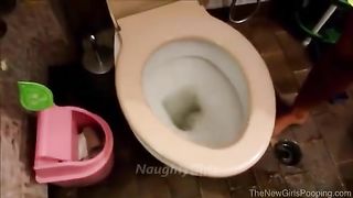 College teen shitting in toilet