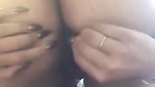 Arabian girl pooping