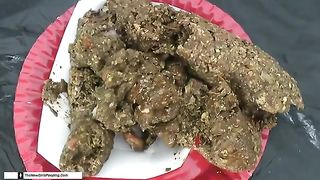 Dark haired babe pooping a lot