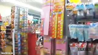 Spying on a teen shitting in public bathroom