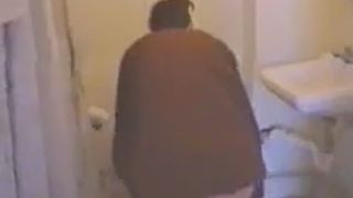 Wiping her ass after pooping