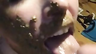 Horny teen takes a facial
