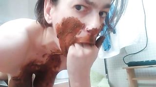 Mature woman masturbates with shit