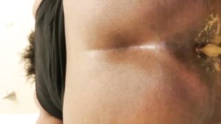 Fat girl pooping in doggystyle