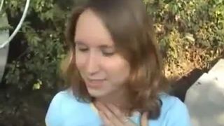 Sexy babe decides to poop outdoor
