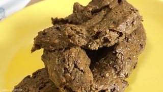 Beautiful blonde shitting on her knees