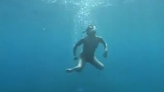 Shitting underwater