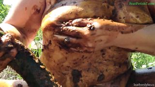 Hairy bbw babe masturbating