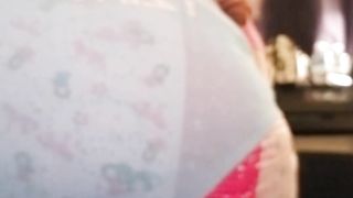 Redhead babe shitting in her diapers