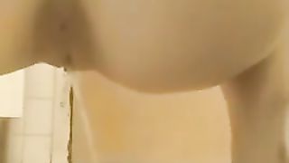 Teen with big ass pooping