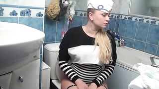 sailor girl pooping on the loo