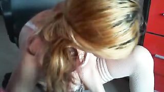 camgirl pisses on the floor