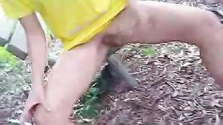 Babe Peeing and smoking