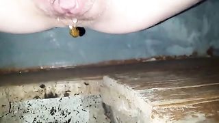 Selfie of a sexy babe shitting